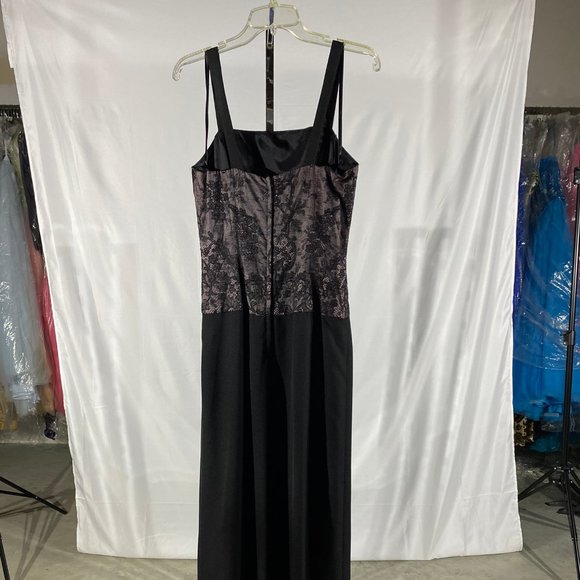 Jim Hjelm Occasions- Dress - Picture 3 of 8